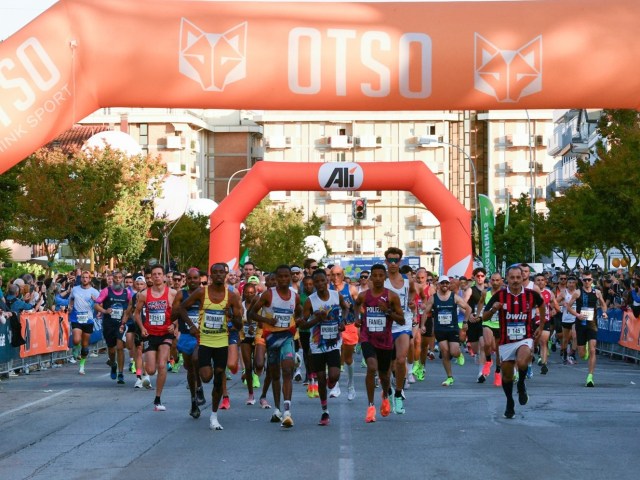 - 3 mesi al via della mezza maratona al ‘chiaro di luna’ di Jesolo!