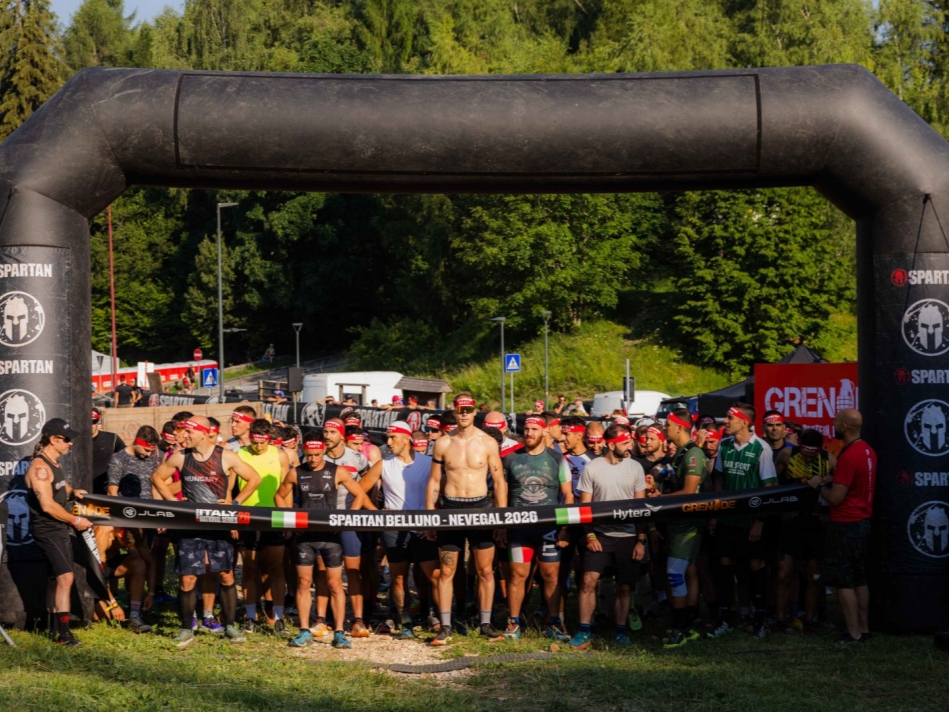 Esordio da record per Spartan Italy a Belluno-Nevegal: tre distanze, migliaia di atleti e grande spettacolo