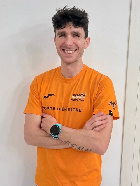 Nicolò Petrin a caccia della sesta vittoria, con la nuova maglia Venicemarathon!