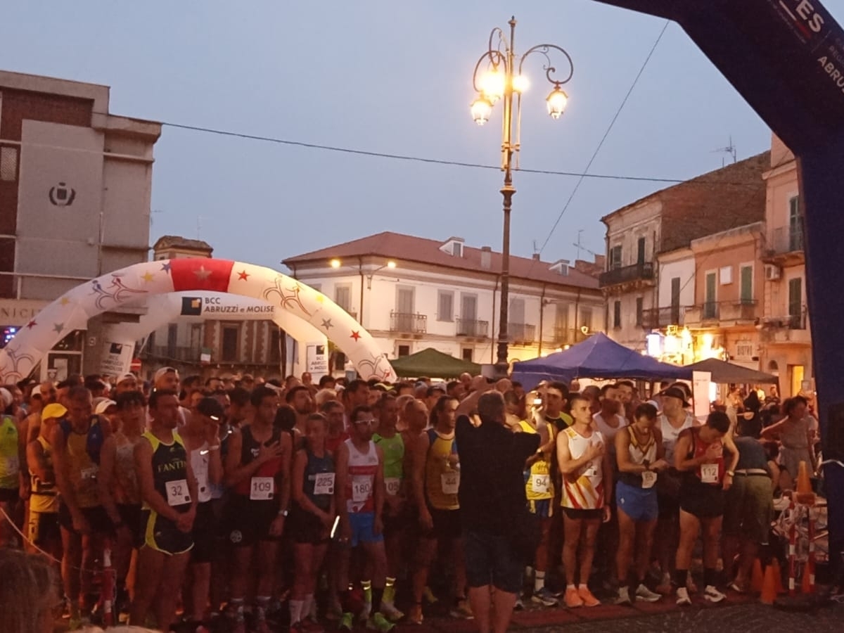 Tutti di corsa sotto le stelle: a Casalbordino la Notturna del Campanile diventa Campionato Regionale OPES Abruzzo
