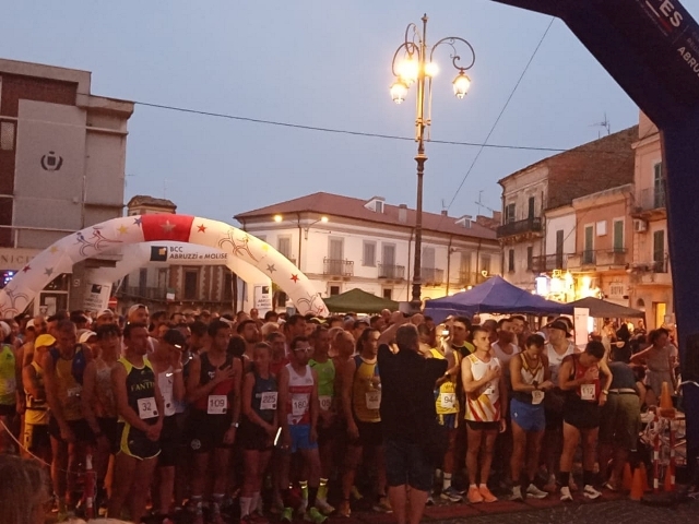 Tutti di corsa sotto le stelle: a Casalbordino la Notturna del Campanile diventa Campionato Regionale OPES Abruzzo