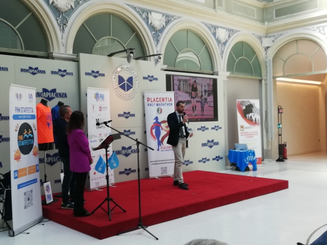 Presentata la Placentia Half Marathon 2025 che festeggia la 23^ edizione per la gara sui 21 Km