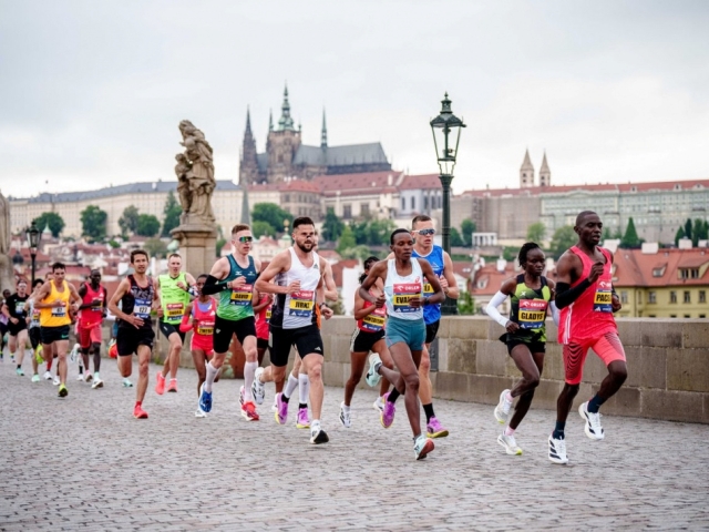 30° Anniversario della ORLEN Prague Marathon, partecipazione straordinaria