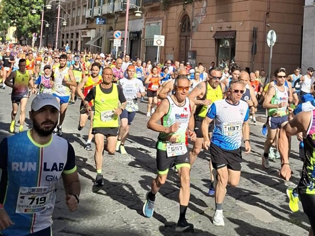 Reggia Race Ten - La gara da 10 km si è chiusa in 30 minuti