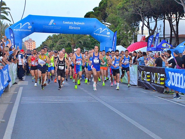 Seconda edizione della Roseto Endu Run il 5 giugno: competitiva, non competitiva, gare per bambini e una nuova location sul lungomare nord