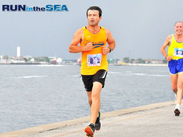 Il 21 e 28 agosto doppio appuntamento “Run in the Sea” per ripartire in sicurezza