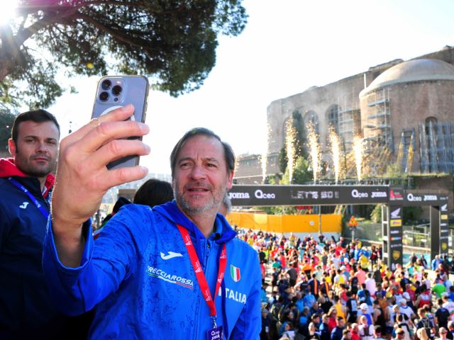 A Roma vince lo sport: Acea Run Rome The Marathon anticipata di mezz'ora, posticipata alle ore 16 Roma-Cagliari