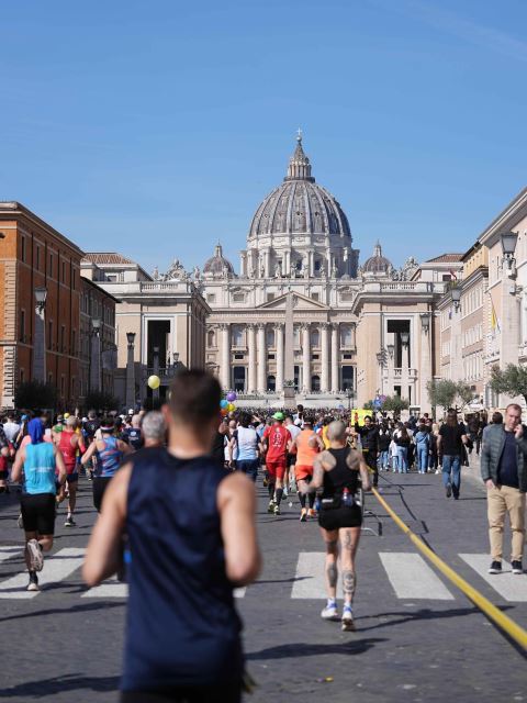 Run Rome The Marathon e Giubileo, è forte l’unione con la Città del Vaticano