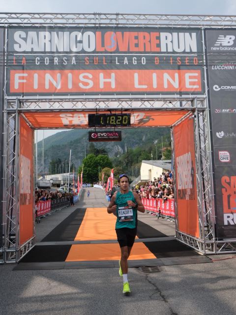 La carica dei 4.500 alla 12^ Sarnico Lovere Run, è sold out