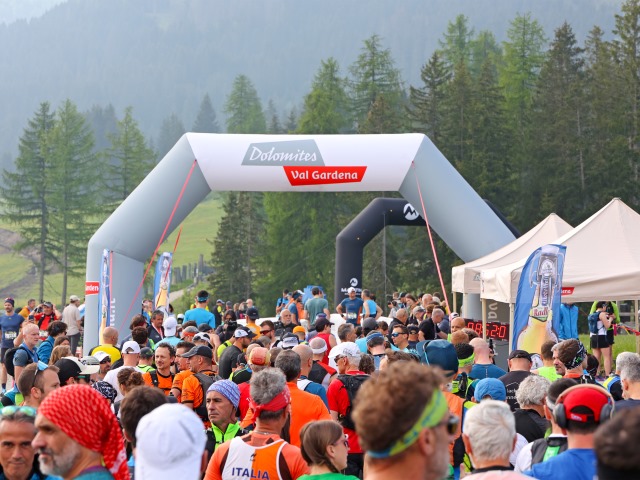  La 7a Dolomites Saslong Half Marathon si prepara a regalare spettacolo il 7 giugno