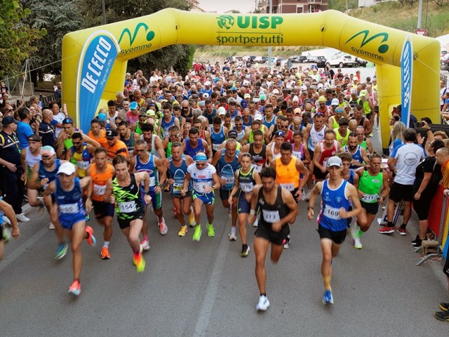 Corrilabruzzo UISP: la 45° Scarpinata Farese agli archivi, in preparazione la terza edizione della 6/8 Ore di Civitas Aquana