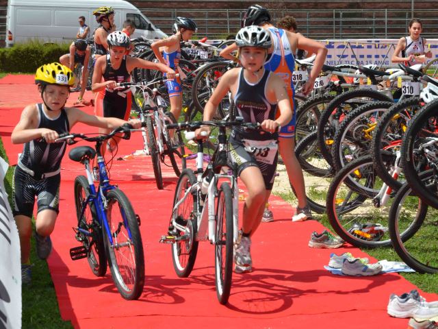 Silca Tri Kids: oltre 310 giovani, dai 6 ai 19 anni, a Revine lago domenica 30 giugno