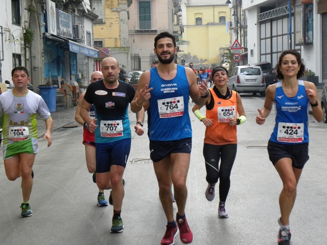Stabiaequa: tra le vie di Castellammare e Vico Equense si è svolta l’8° edizione, successi per Akhal e Nicchiniello