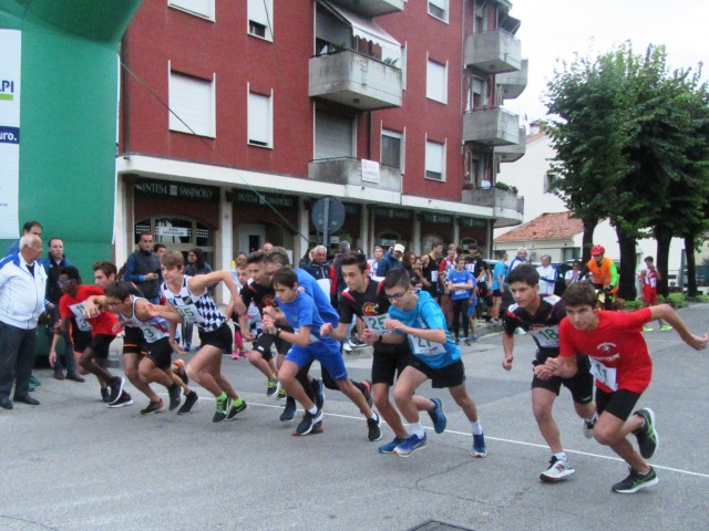 Staffette nel segno di Trevisatletica, Ponzano, Tre Comuni e Pederobba