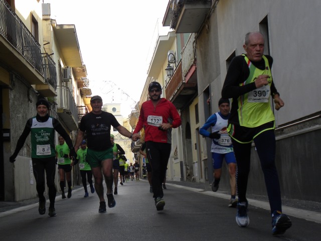 Nella 10Km di Comiziano vincono Scialabba e Janat