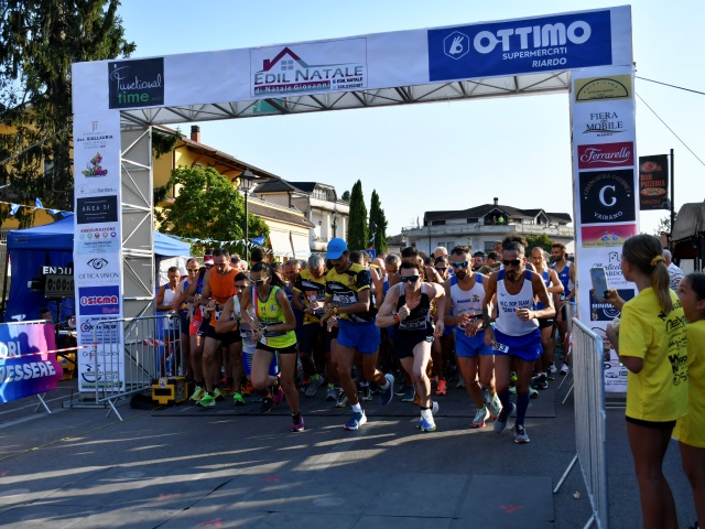 A Riardo pubblico e partecipanti hanno festeggiato il successo della gara podistica