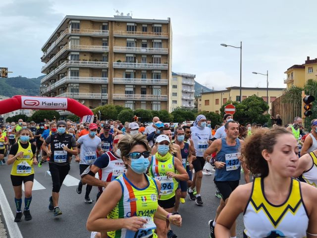 Salerno si prepara per una domenica di corsa