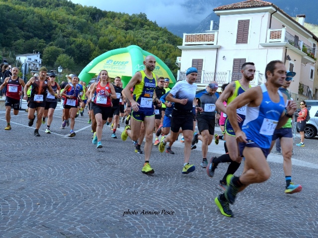 Corri Marsica UISP: alle porte il Trail dell’Acqua Puzza a Castel di Sangro e in archivio l’Ecotrail della Roscetta a Civitella Roveto