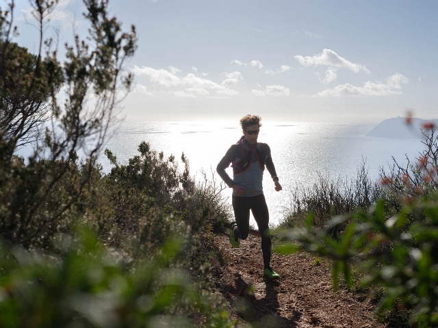 Arriva il Trail della Gallinara, si parte dalla spiaggia