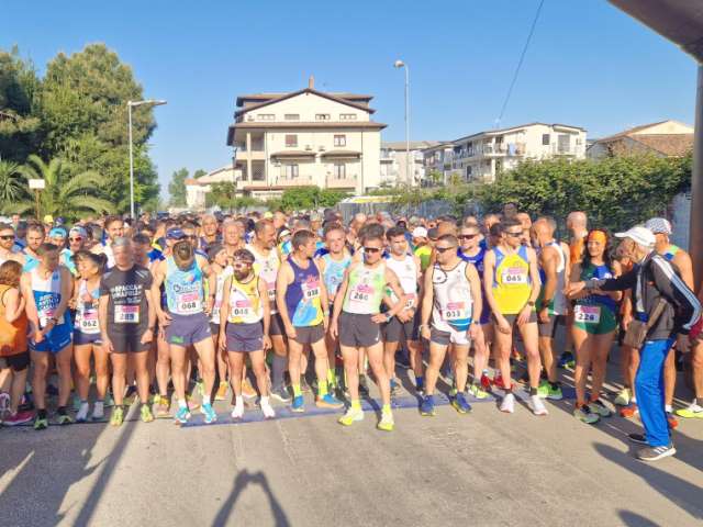 A Caserta Flash Mob in un solo fiato