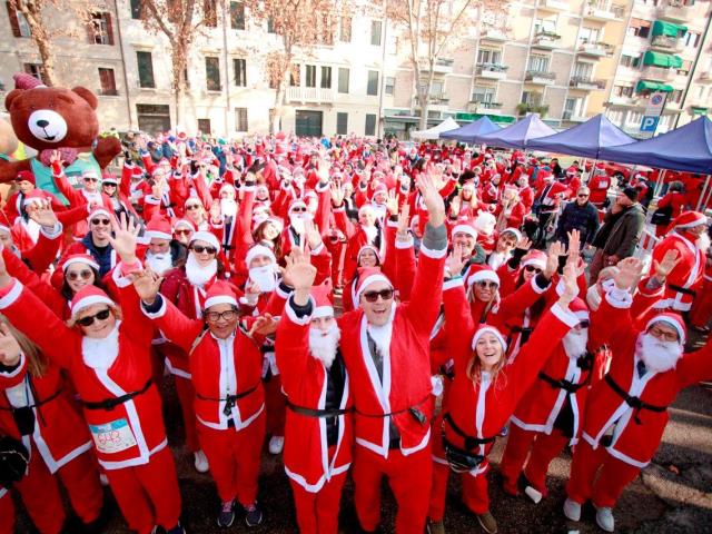 1.200 Babbi Natale per la X-Mas Run a Treviso vince la solidarietà  