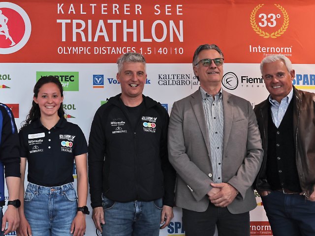 Presentato il 33° Triathlon del Lago di Caldaro iniziano a muoversi le acque del lago altoatesino