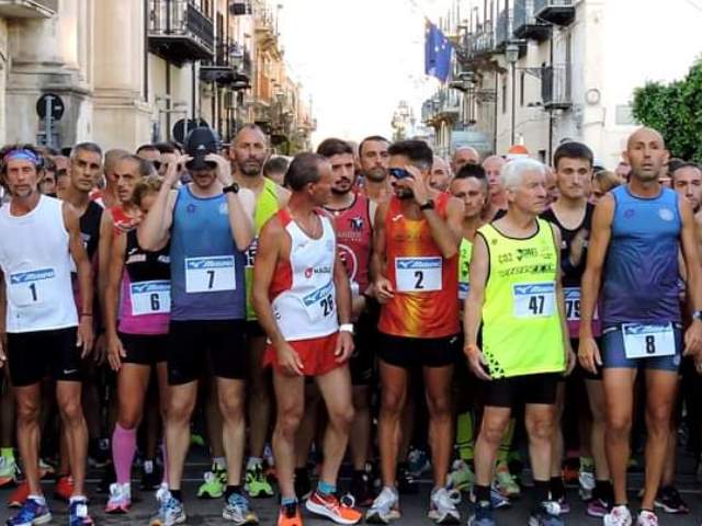 Al 41° Trofeo M.SS. del Ponte a Partinico, sul gradino più alto del podio Maria Grazia Bilello e Giovanni Soffietto