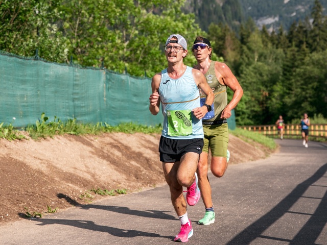 Val di Fassa Running - Il prologo è di Italo Cassol e Sarah Aimee L'Epee