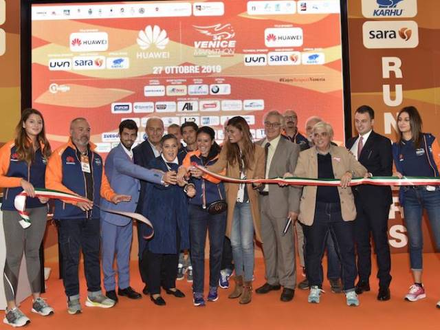 Inaugurata la "casa" della Huawei Venicemarathon