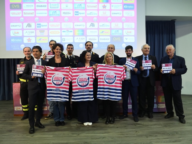 16.000 atleti domenica al via della 37^ Wizz Air Venicemarathon: battuto ogni record di partecipazione