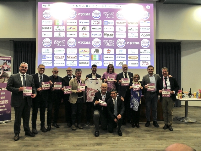 17.500 atleti domenica al via della 38^ Wizz Air Venicemarathon: battuto ogni record di partecipazione