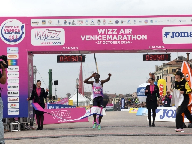 38^ Wizz Air Venicemarathon: Etiopia protagonista con le vittorie di Abebe Tilahun e Birtukan Abera