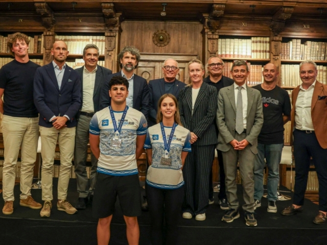 Maglia e medaglia: Eurospin Verona Run Marathon corre nella storia con la Biblioteca Capitolare