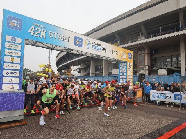 24^ Eurospin Verona Run Marathon, Keiyo e Tuccitto i vincitori davanti all’Arena
