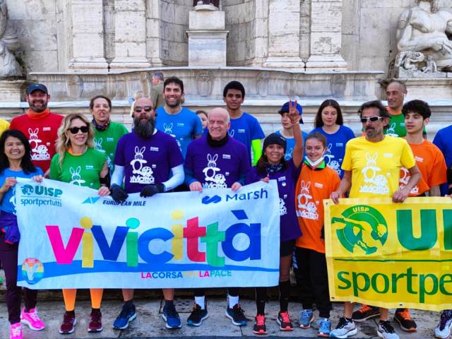 Lo sport sociale riparte con Vivicittà, la corsa per la pace: in 20.000 oggi al via in trenta città italiane