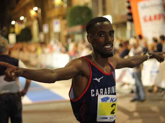 Tutte nel pomeriggio le gare di Arezzo prima i giovani, poi i 10 km Amatori-Master, chiusura con i circuiti Internazionali di 5 e 10 km con gara unica come start