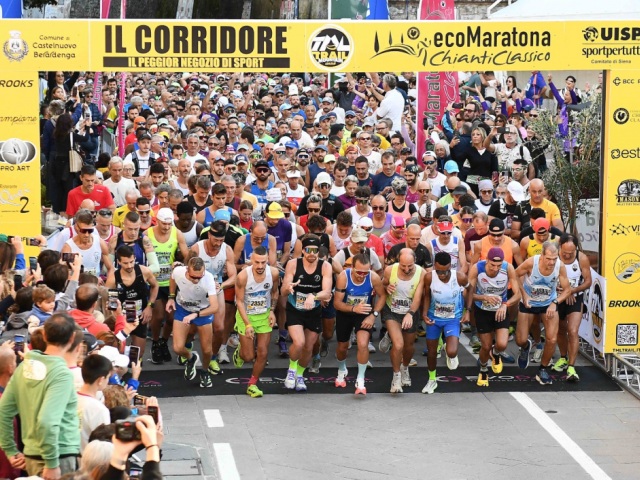 In 2.500 alla 19^ EcoMaratona del Chianti Classico. Vittoria di Alex Tucci e Lorena Piastra