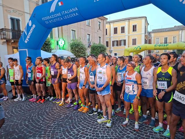 Notturna Atriana: una tradizione sempre di casa ad Atri nel segno del record di partecipazione e del ricordo