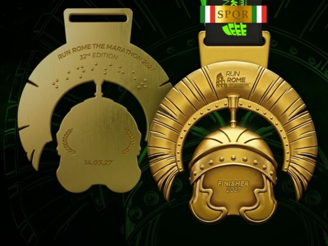 L'elmo dei centurioni è la medaglia della Run Rome The Marathon 2027