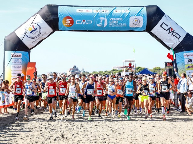 Matteo Muraro e Diletta Moressa vincono, in riva al mare, il 5° CMP Venice Lido Beach Trail!