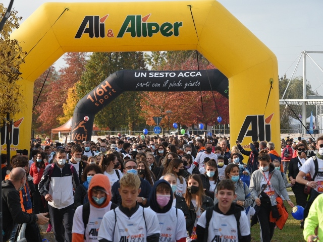 3000 studenti hanno acceso l'Alì Family Run del Parco San Giuliano di Mestre!