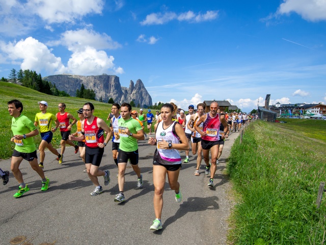 Continua la corsa ai pettorali della Mezza Maratona Alpe di Siusi