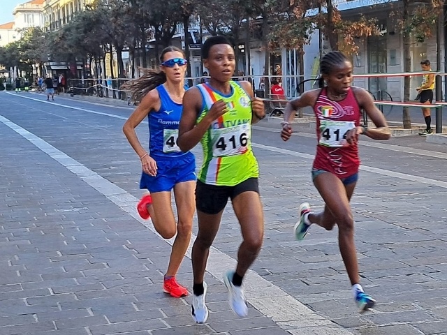 La società Caivano Runners in rosa guida la classifica con un margine di 66 punti di distacco dall’inseguitrice