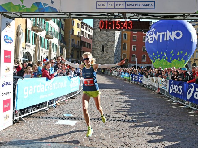 Domenica 14 la Garda Trentino Half Marathon