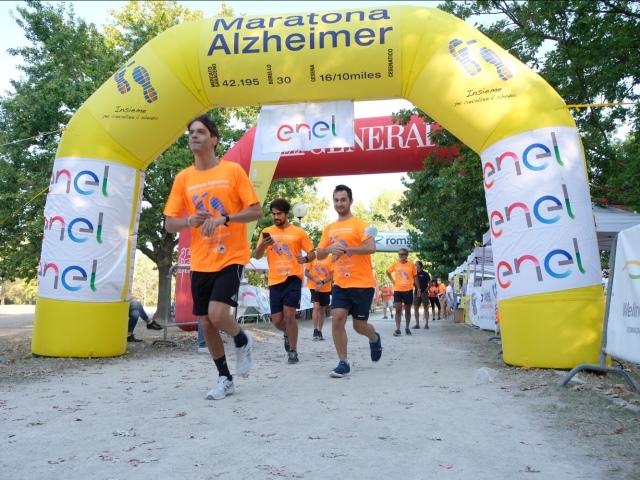 Maratona Alzheimer: tanta voglia di correre e camminare insieme