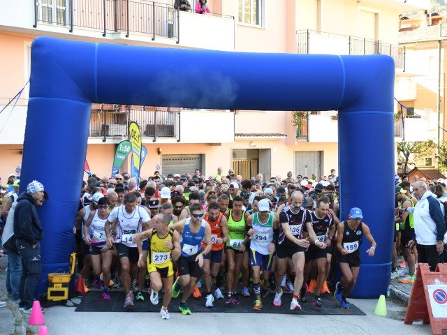Da Acquasanta Terme ad Ascoli Piceno, la carica dei 450 alla sesta edizione della Mezza Maratona