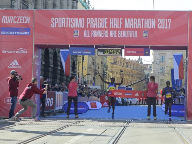 Rinviata a settembre la Sportisimo Prague Half Marathon