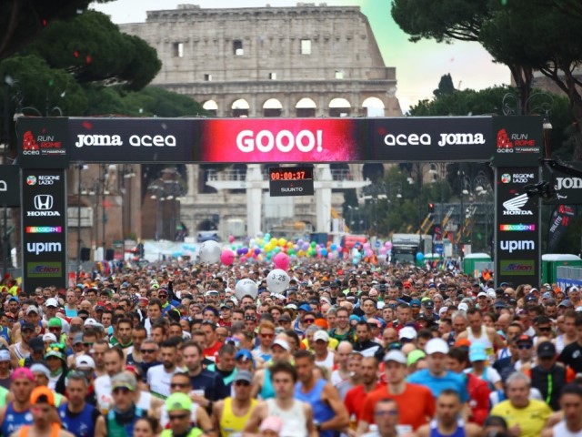 Acea Run Rome The Marathon, 28.411 i partecipanti che hanno corso sulle strade di Roma