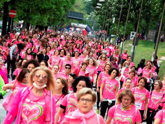 Ottomila donne e Treviso si colora di rosa
