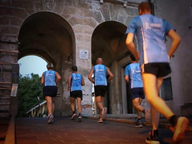 Treviso Urban Trail, in 600 di corsa domani sera tra scalinate, ponti e fontane